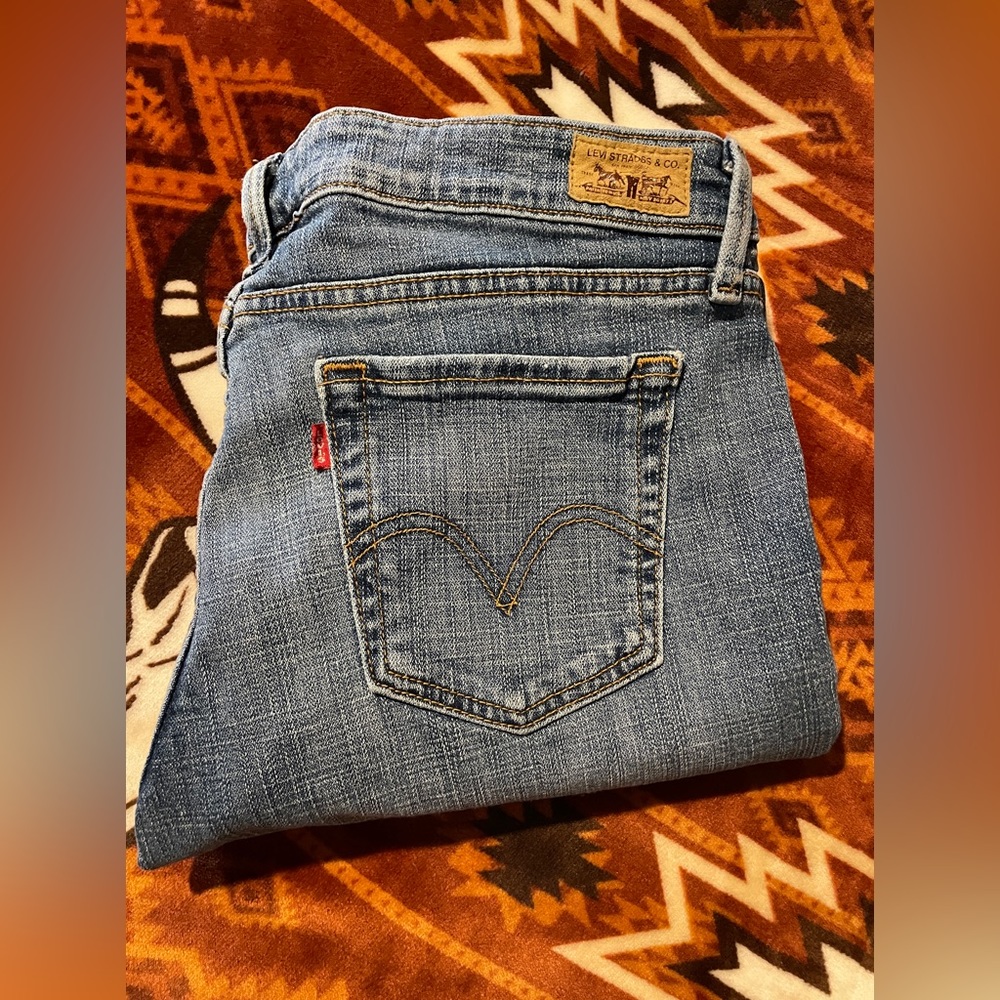 Levi jeans